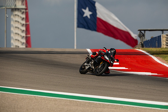 20260330-09-28-47- BendallTheRulesMedia for Aprilia Racer Days - SB
