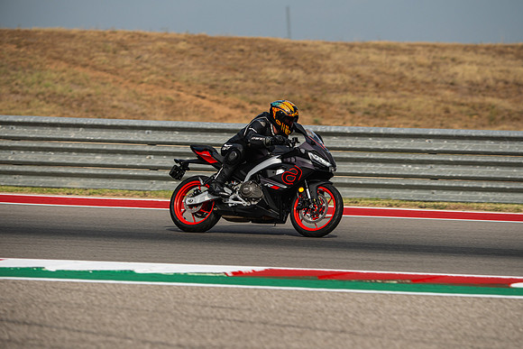 20260330-09-34-14- BendallTheRulesMedia for Aprilia Racer Days - SB