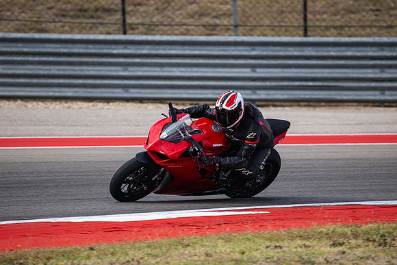 20260330-09-32-49- BendallTheRulesMedia for Aprilia Racer Days - JF