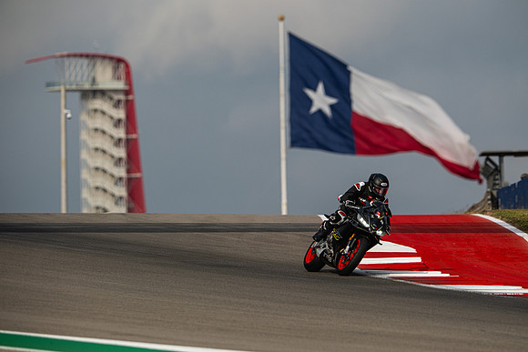 20260330-09-28-38- BendallTheRulesMedia for Aprilia Racer Days - SB
