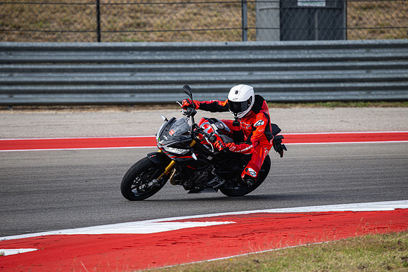 20260330-09-29-22- BendallTheRulesMedia for Aprilia Racer Days - JF