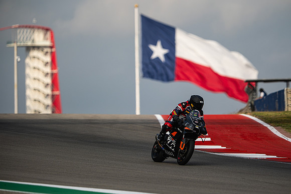 20260330-09-29-19- BendallTheRulesMedia for Aprilia Racer Days - SB-2