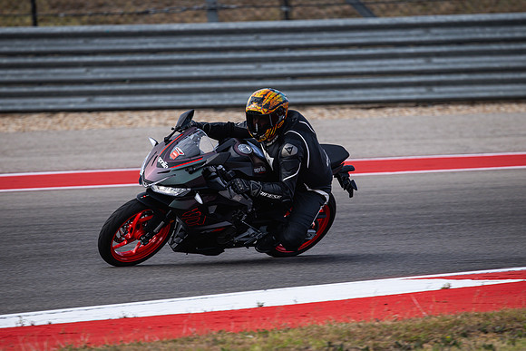 20260330-09-33-28- BendallTheRulesMedia for Aprilia Racer Days - JF