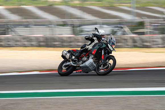 20260330-10-50-21- BendallTheRulesMedia for Aprilia Racer Days - SB