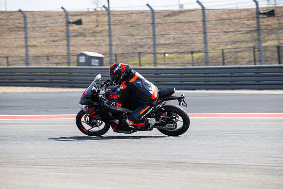 20260330-10-49-38- BendallTheRulesMedia for Aprilia Racer Days - JF