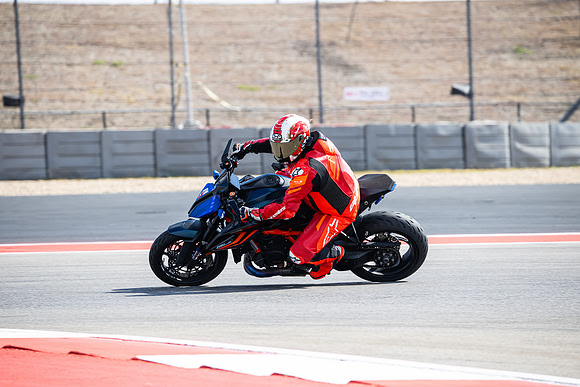 20260330-10-46-38- BendallTheRulesMedia for Aprilia Racer Days - JF