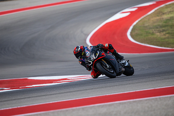 20260330-09-57-27- BendallTheRulesMedia for Aprilia Racer Days - JF