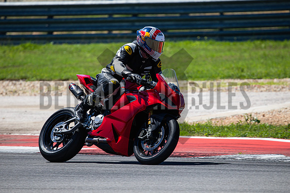 20260503-113450-160-BendallTheRulesMedia for Vita Veloce V - JF