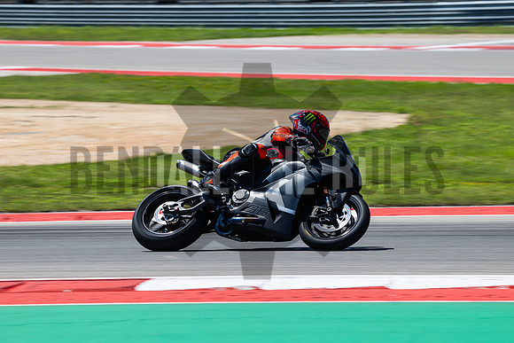 20260503-115516-570-BendallTheRulesMedia for Vita Veloce V - JF