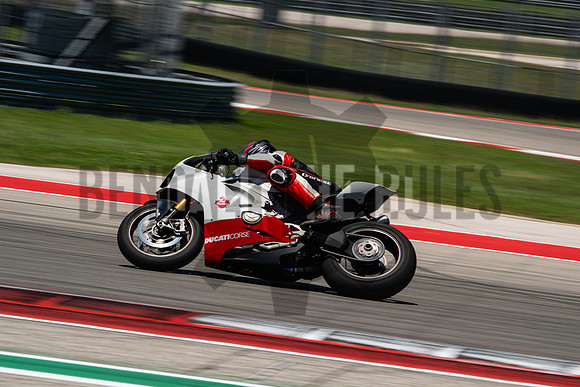 20260503-140549-BendallTheRulesMedia for Vita Veloce V - SB (1)