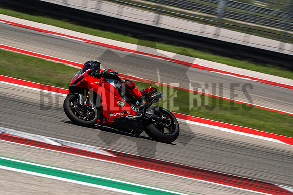 20260503-140748-BendallTheRulesMedia for Vita Veloce V - SB (6)