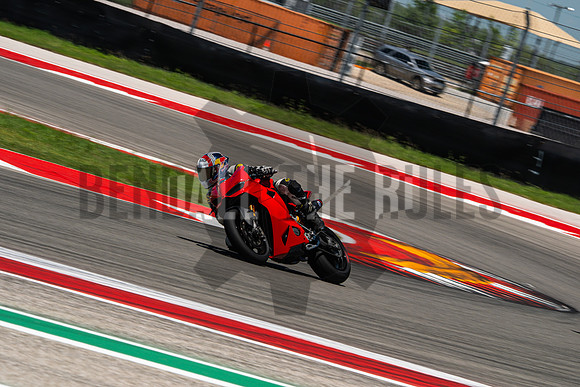 20260503-140759-BendallTheRulesMedia for Vita Veloce V - SB