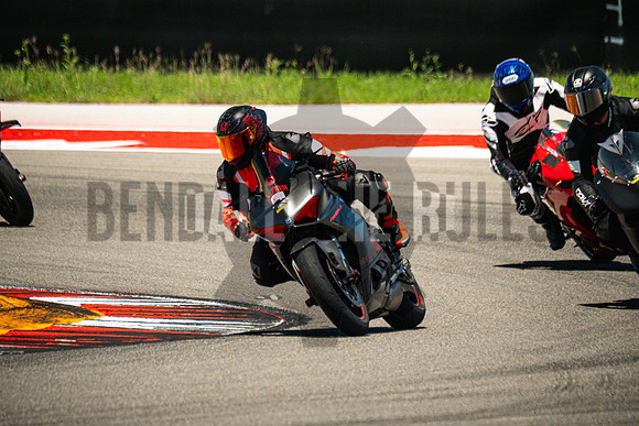 20260503-142510-BendallTheRulesMedia for Vita Veloce V - SB (8)