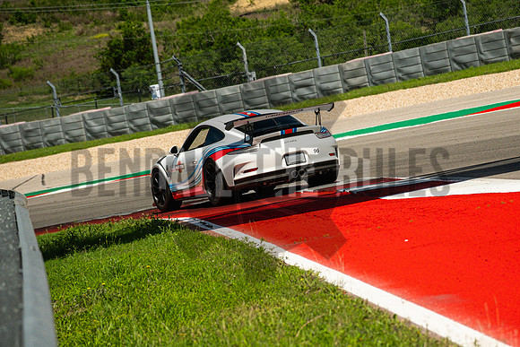 20260503-153504-BendallTheRulesMedia for Vita Veloce V - SB (5)
