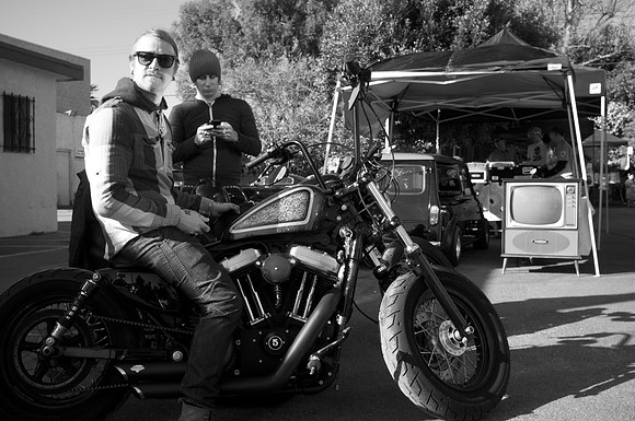 2013-04-06 - Deus Ex - Sound and Vision - 154 - Version 3