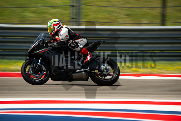 20250824_14-11-15_@bendalltherulesmedia_BendallTheRulesMedia_RidesmartAtCOTA__XH2S1810 2025-08-25 at 5.39.28 PM 2025-08-25 at 5.52.17 PM_00261