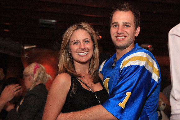 2011-04-01 - Cameron Grimsley Bday  Central  386
