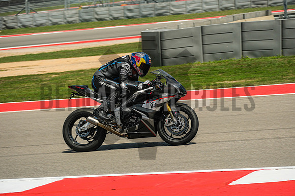 Aprilia Racer Days 2025_@bendalltherules_HighRes_313_XH2S1309