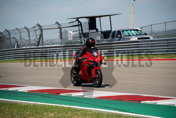 20250824_11-22-02_@bendalltherulesmedia_BendallTheRulesMedia_RidesmartAtCOTA__XH2S9048 2025-08-25 at 5.52.18 PM_00050