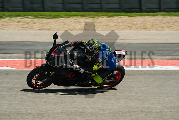 Aprilia Racer Days 2025_@bendalltherules_HighRes_400_XH2S3693