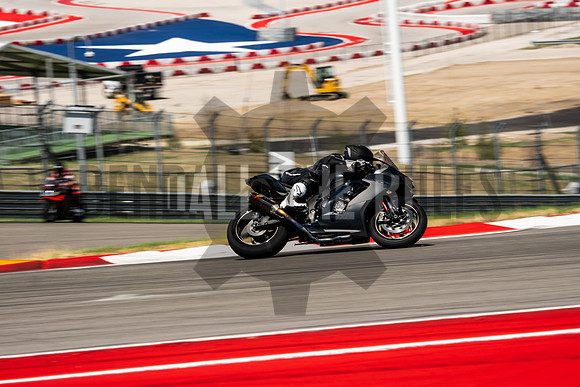 20250824_11-51-57_@bendalltherulesmedia_BendallTheRulesMedia_RidesmartAtCOTA__XH2S9908 2025-08-25 at 5.52.18 PM_00182