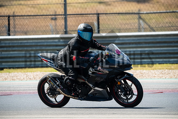 20250810_10-56-53_@bendalltherulesmedia_BendallTheRulesMedia_316TrackDay__XH2S5008_00281