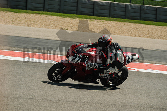 Aprilia Racer Days 2025_@bendalltherules_HighRes_442_XH2S4711-2