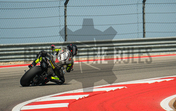 Aprilia Racer Days 2025_@bendalltherules_HighRes_419_XH2S4066-2