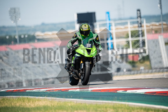 20250824_11-17-06_@bendalltherulesmedia_BendallTheRulesMedia_RidesmartAtCOTA__XH2S8960 2025-08-25 at 5.52.18 PM_00038