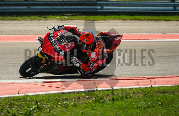Aprilia Racer Days 2025_@bendalltherules_HighRes_425_XH2S4202-2