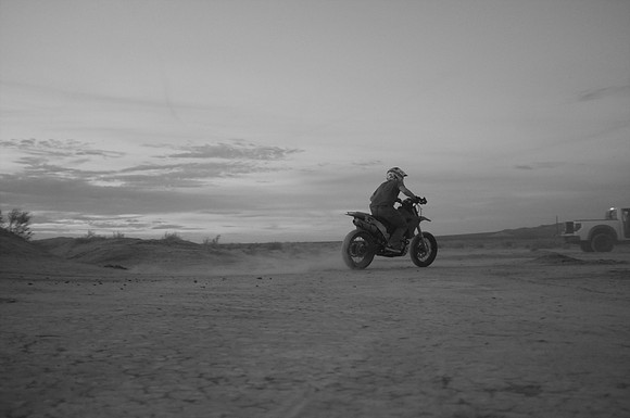 2013-12-17 - MotoGeo at El Mirage 213