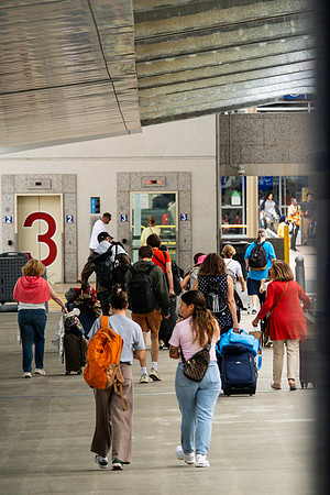 100-500 Test_Blue Label_Graded_FullRes_75_XH2S6172