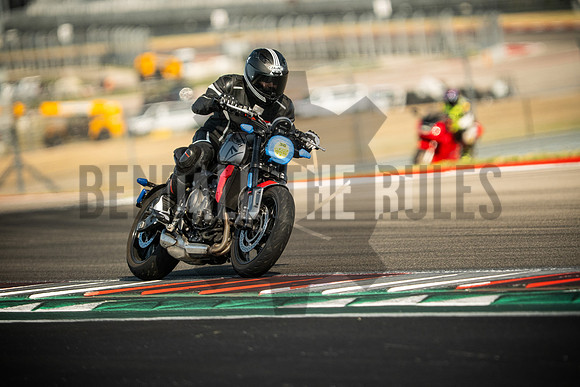 20250809_09-38-46_@bendalltherulesmedia_BendallTheRulesMedia_316TrackDay__XH2S6124_00187