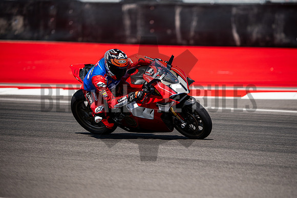 20250824_11-45-28_@bendalltherulesmedia_BendallTheRulesMedia_RidesmartAtCOTA__XH2S9713 2025-08-25 at 5.52.18 PM_00147