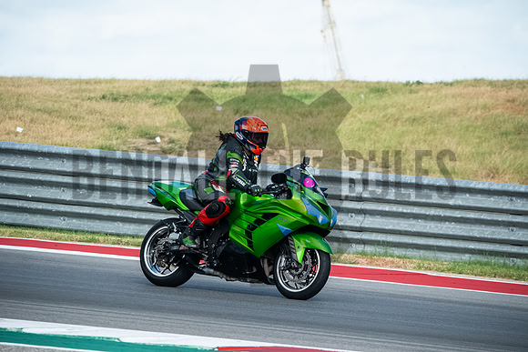 20250810_09-24-43_@bendalltherulesmedia_BendallTheRulesMedia_316TrackDay__XH2S2259_00044