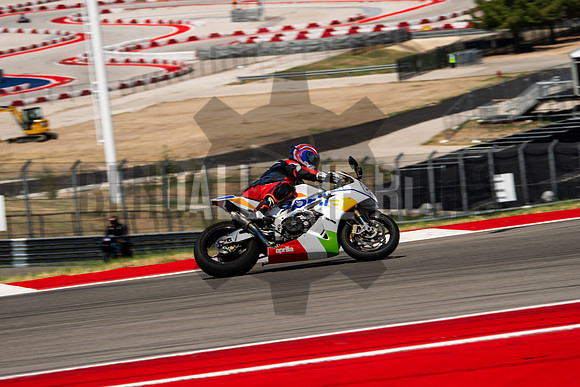 20250824_11-50-01_@bendalltherulesmedia_BendallTheRulesMedia_RidesmartAtCOTA__XH2S9814 2025-08-25 at 5.52.18 PM_00169