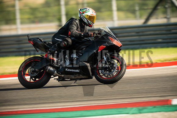 20250809_09-36-16_@bendalltherulesmedia_BendallTheRulesMedia_316TrackDay__XH2S6005_00169