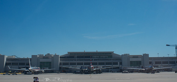 2013-10-15 - AIM Expo - Day 1 - Travel LAX > ORD 74 - Version 2