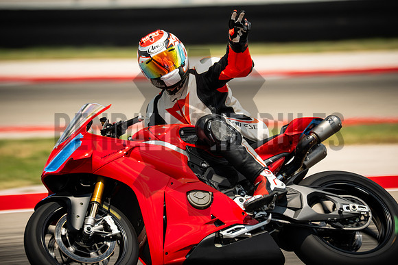 20250824_14-29-58_@bendalltherulesmedia_BendallTheRulesMedia_RidesmartAtCOTA__XH2S2589 2025-08-25 at 5.39.28 PM 2025-08-25 at 5.52.17 PM_00160