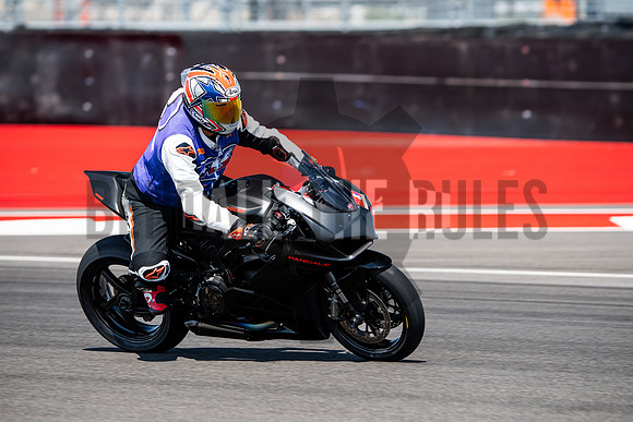 20250824_11-46-18_@bendalltherulesmedia_BendallTheRulesMedia_RidesmartAtCOTA__XH2S9763 2025-08-25 at 5.52.18 PM_00158