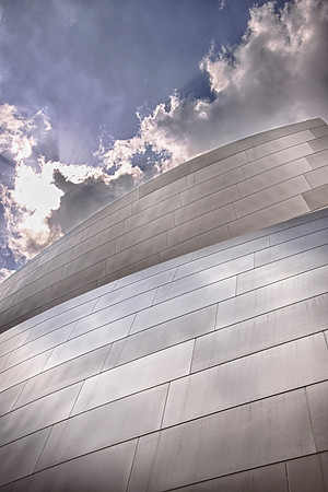 More of my favorite building. Way to go Ghery.