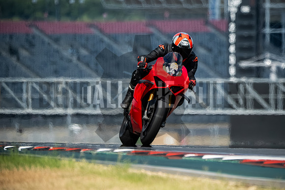 20250810_10-24-09_@bendalltherulesmedia_BendallTheRulesMedia_316TrackDay__XH2S4292_00120