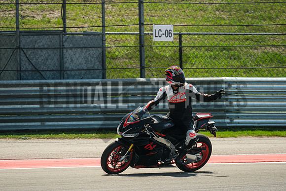 Aprilia Racer Days 2025_@bendalltherules_HighRes_393_XH2S3501