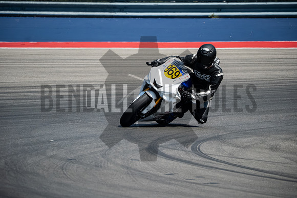 20250810_11-18-10_@bendalltherulesmedia_BendallTheRulesMedia_316TrackDay__XH2S5540_00340